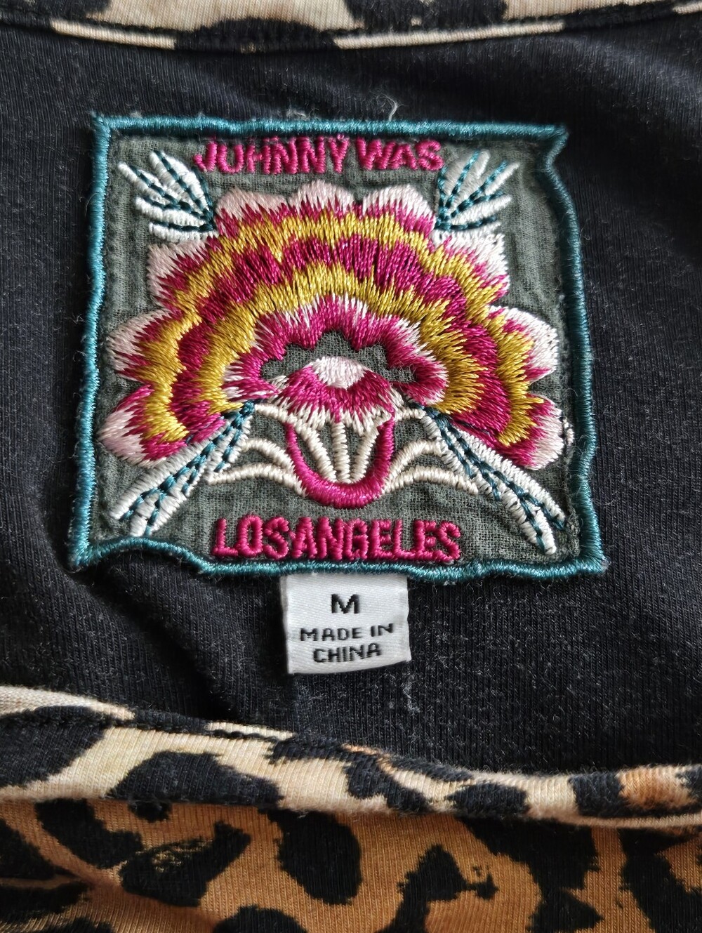 Johnny Was Knit Top Leopard Floral Butterfly Print Long Sleeve Size Medium - Picture 3 of 16